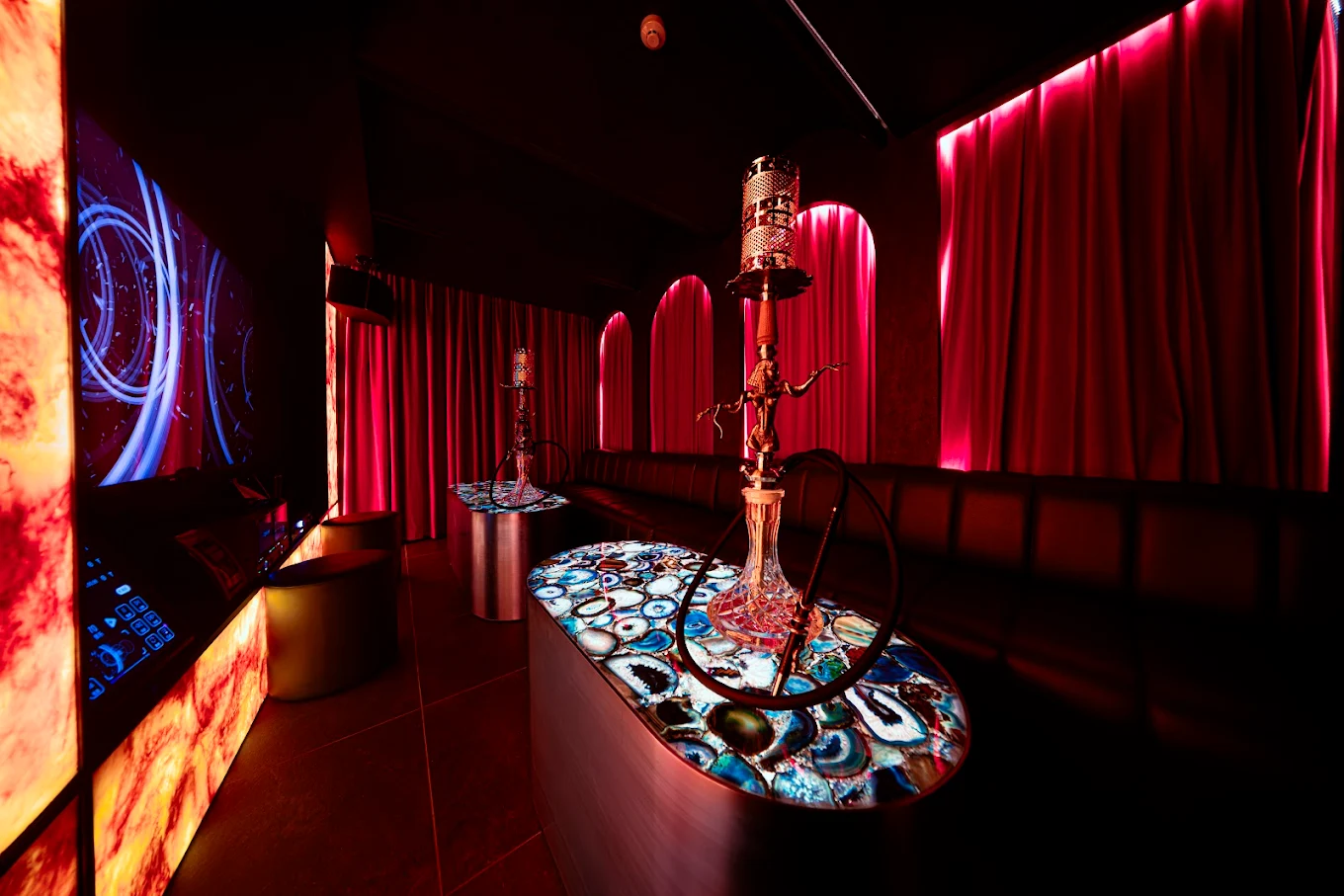 X CASTLE Shisha Bistro - Image 5